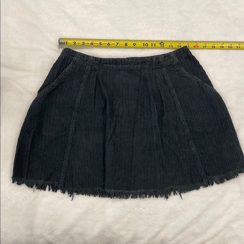 Free People navy Corduroy Mini Skirt raw edge, size 8 NWOT